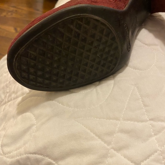 Burgundy suede shootie - Picture 4 of 4